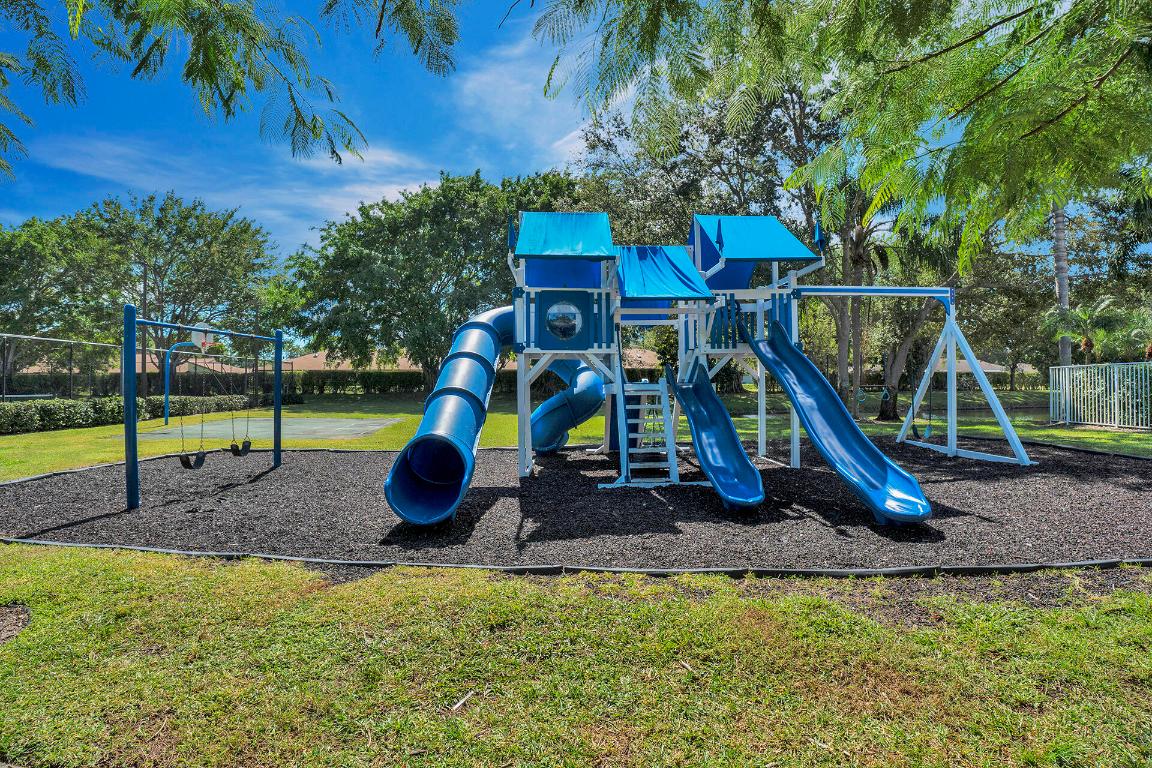 Villa San Remo - Residential