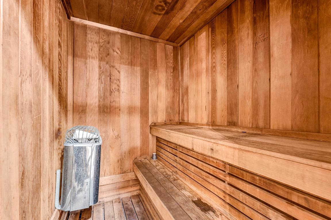 Villa San Remo - Residential