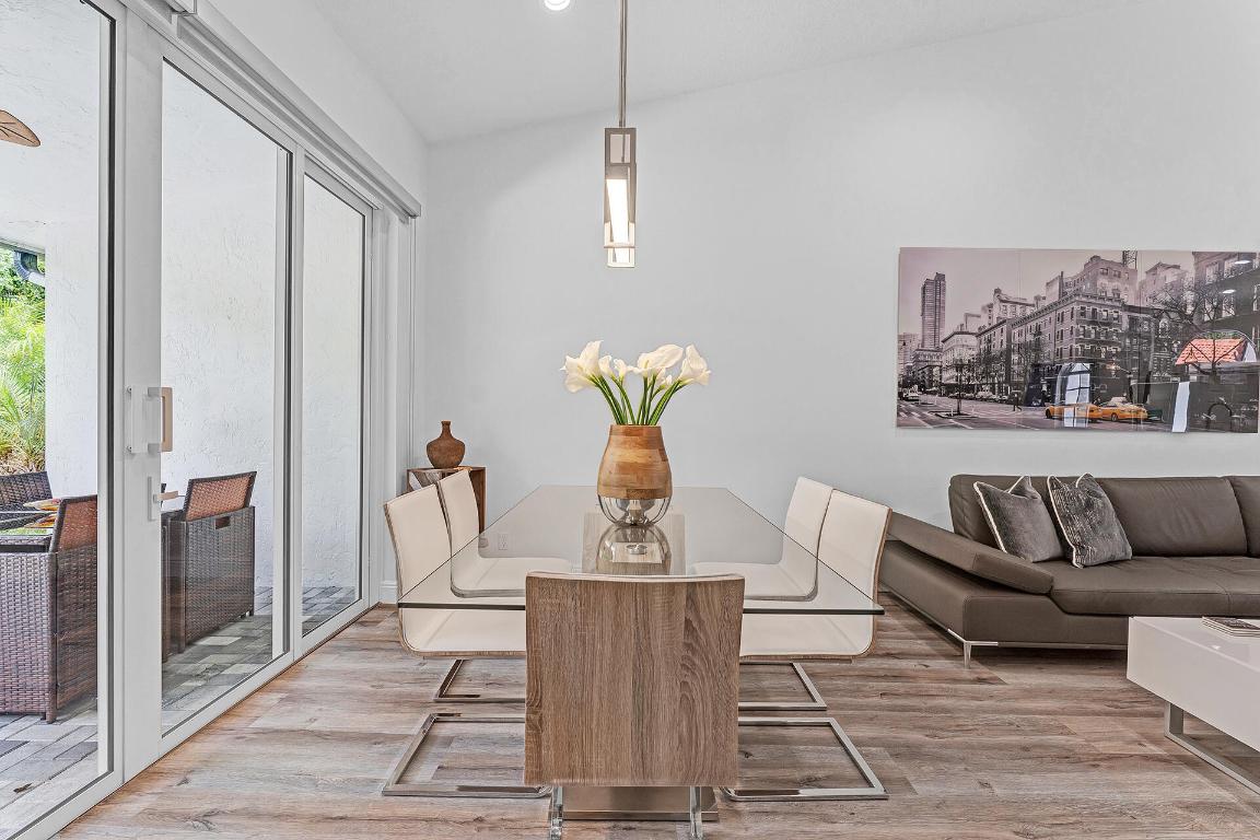 Villa San Remo - Residential