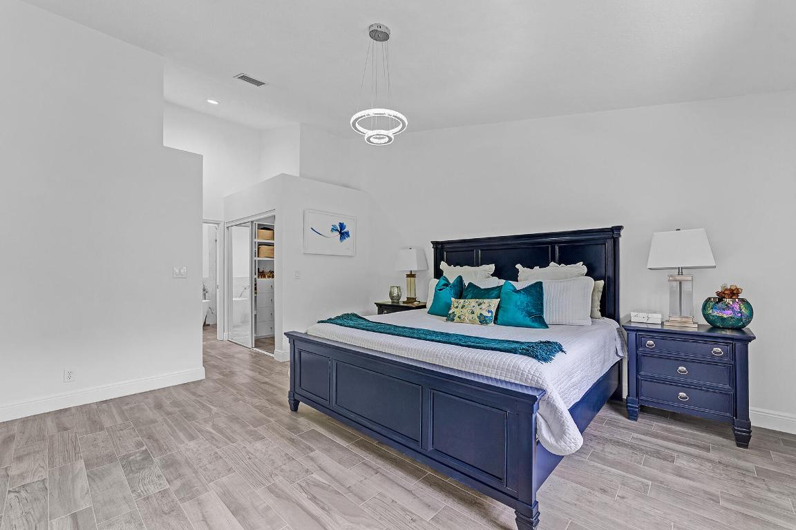 Villa San Remo - Residential