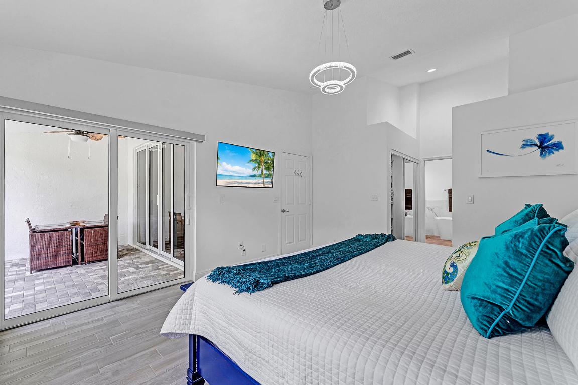 Villa San Remo - Residential