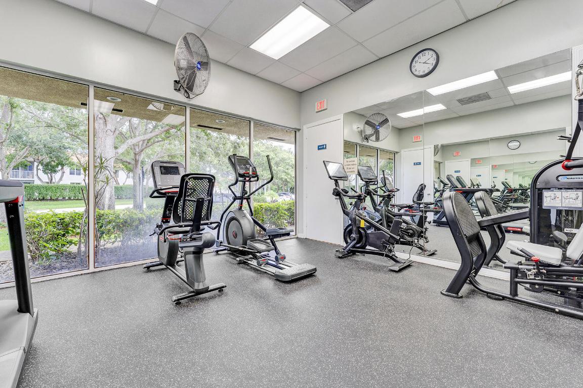 Villa San Remo - Residential