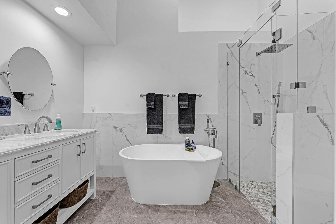 Villa San Remo - Residential