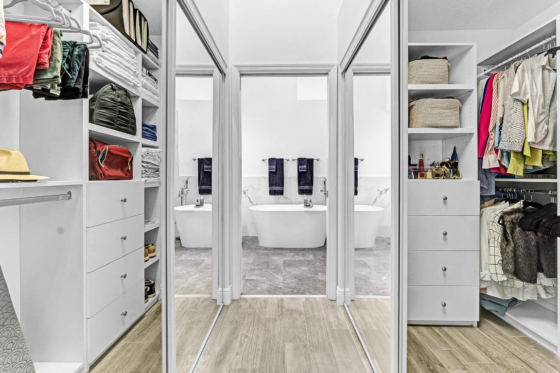 Villa San Remo - Residential