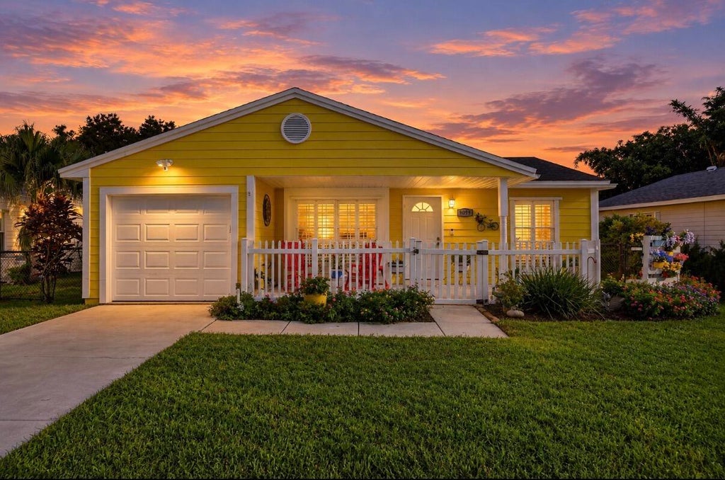 Photo of 9099 Carma Drive, Boynton Beach, FL 33472 (MLS # B26079415)
