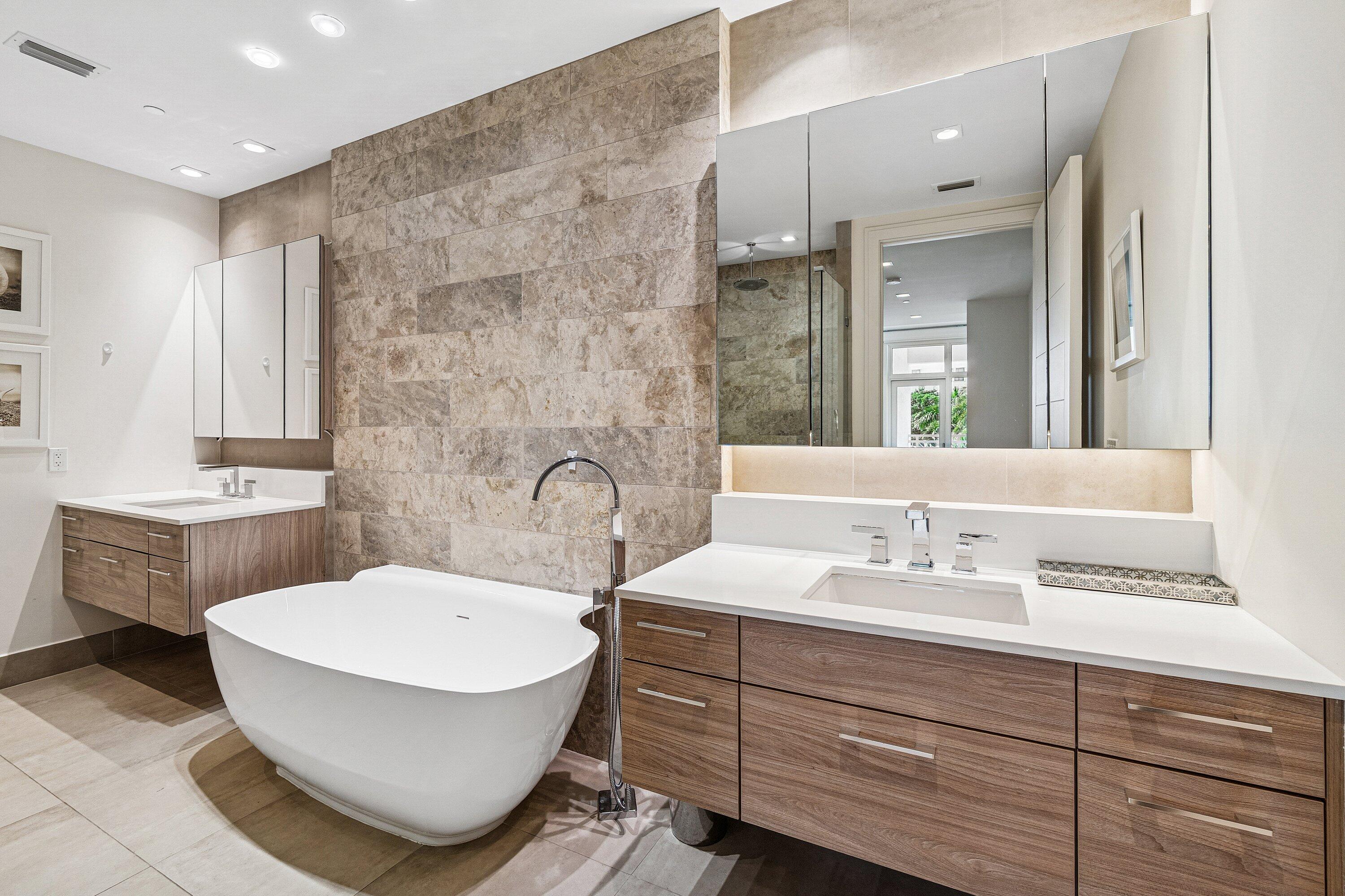 3200 SOUTH OCEAN A SEAGATE CONDO - Residential