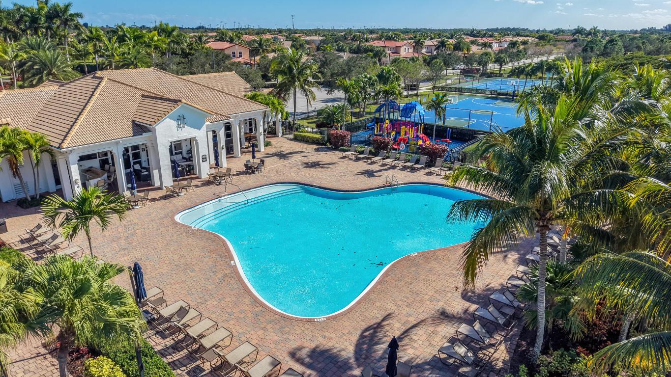 Rialto - Loxahatchee Reserve North - Residential
