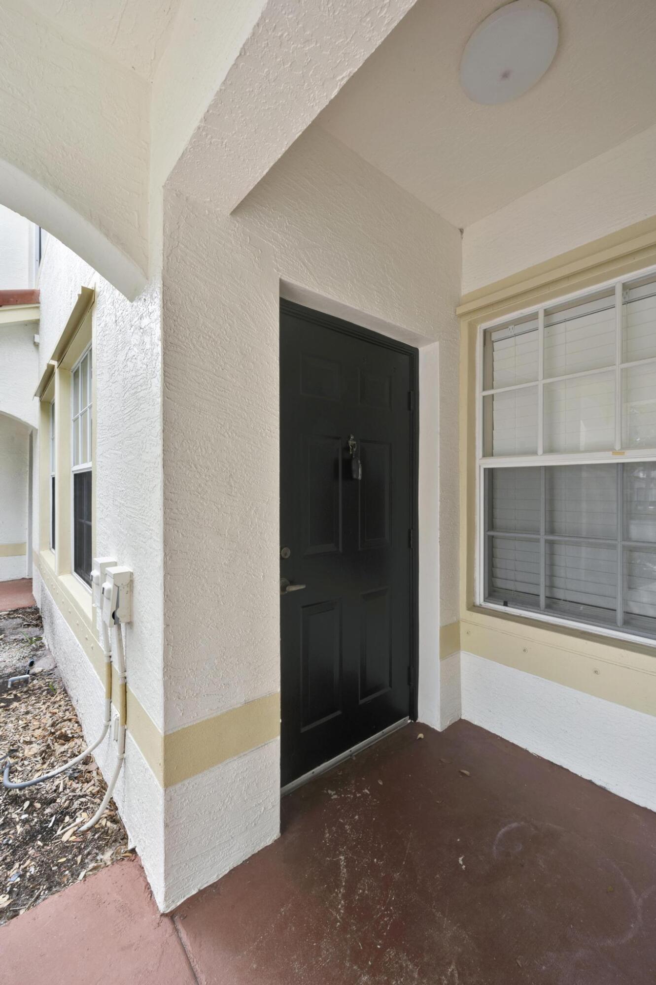 THE ESTATES AT STUART CONDO - Residential Lease