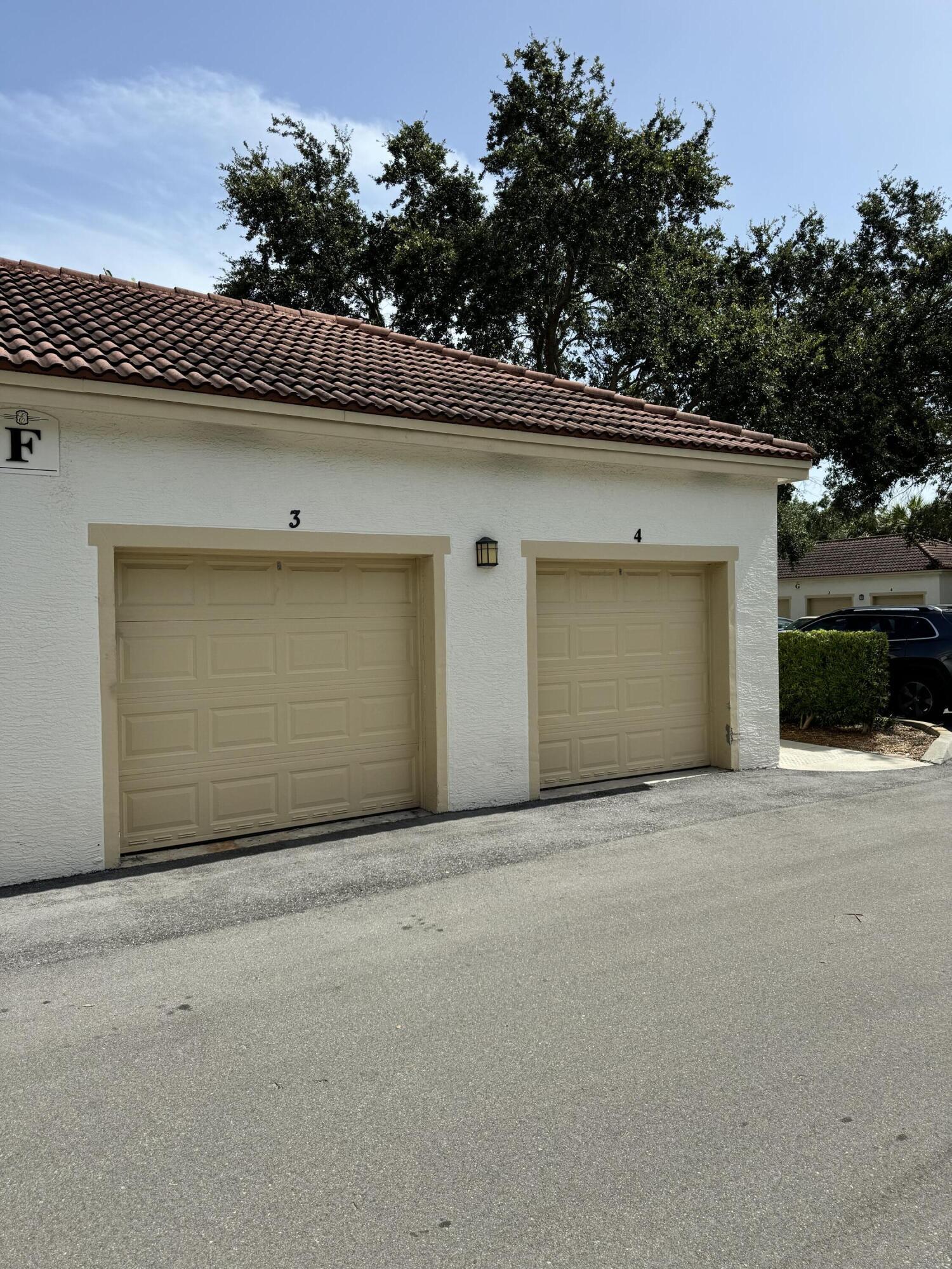 THE ESTATES AT STUART CONDO - Residential Lease