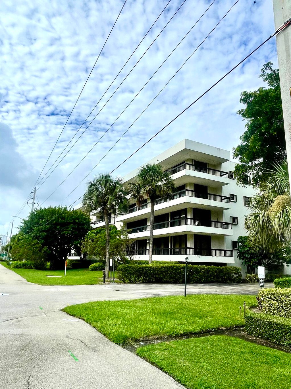 Photo of 277 N Ocean Boulevard #4030, Boca Raton, FL 33432 (MLS # R11017533)