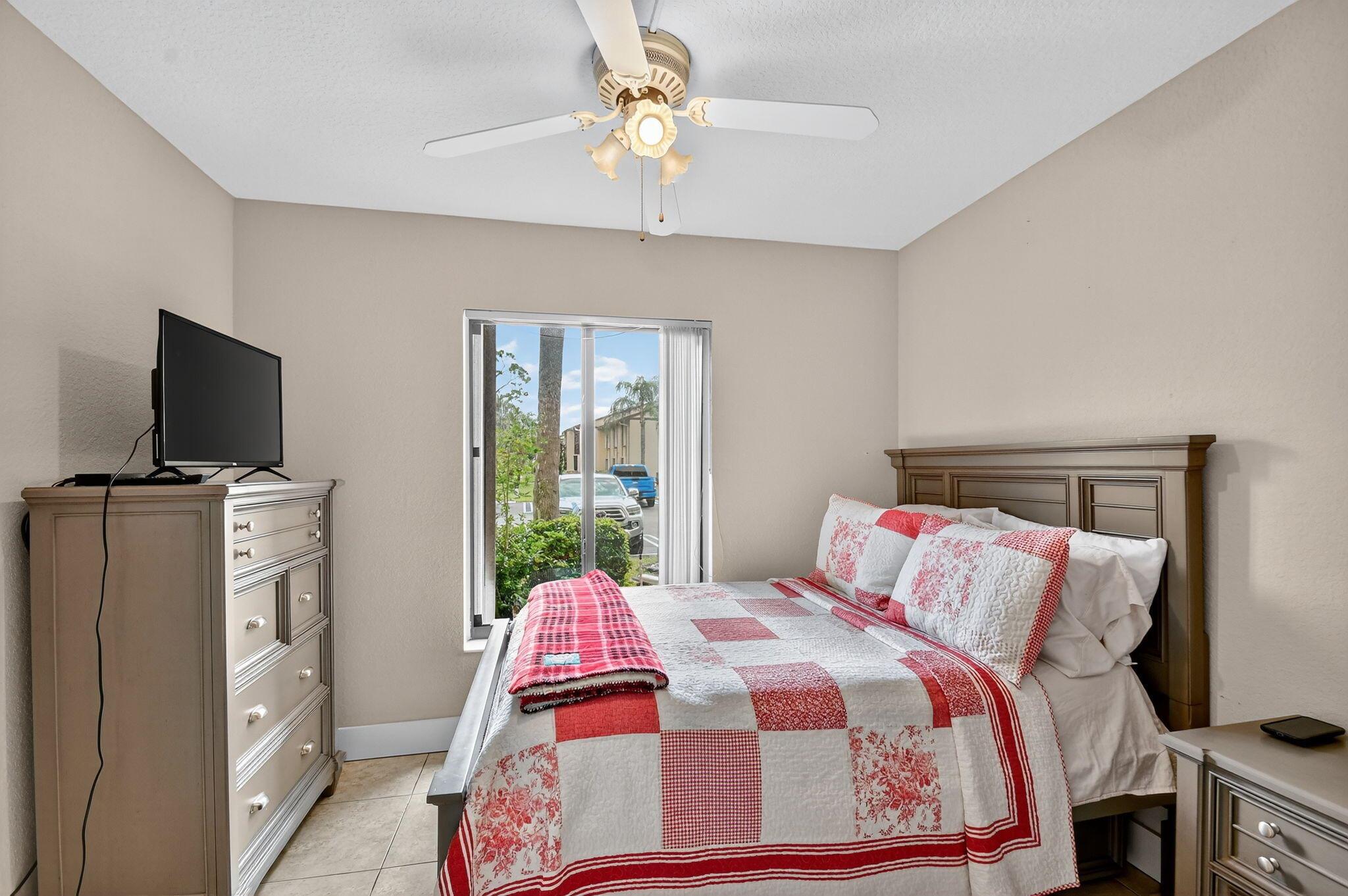 PINE RIDGE NORTH VILLAGE - Residential