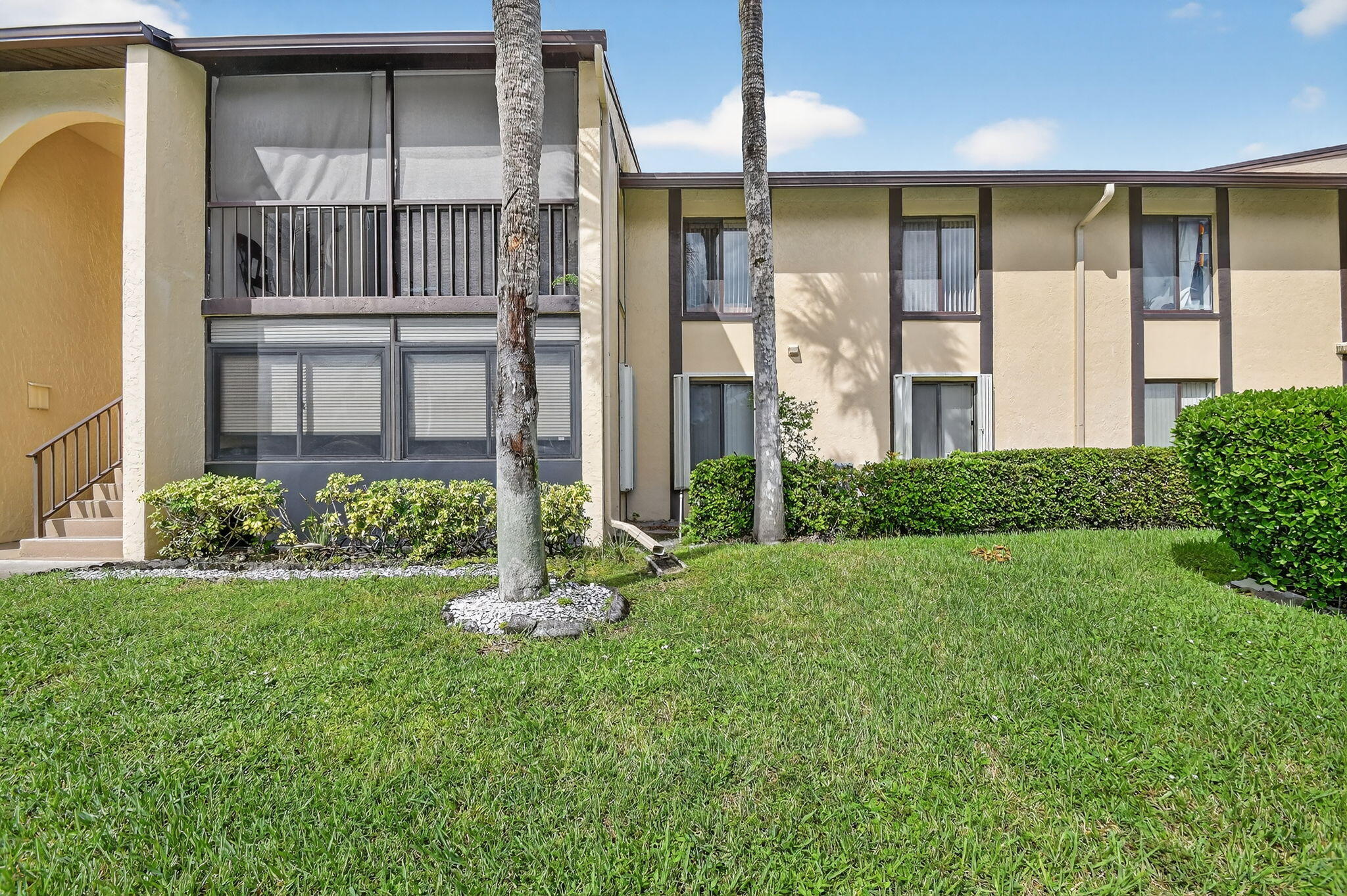 Properties 815 Sky Pine Way B1
