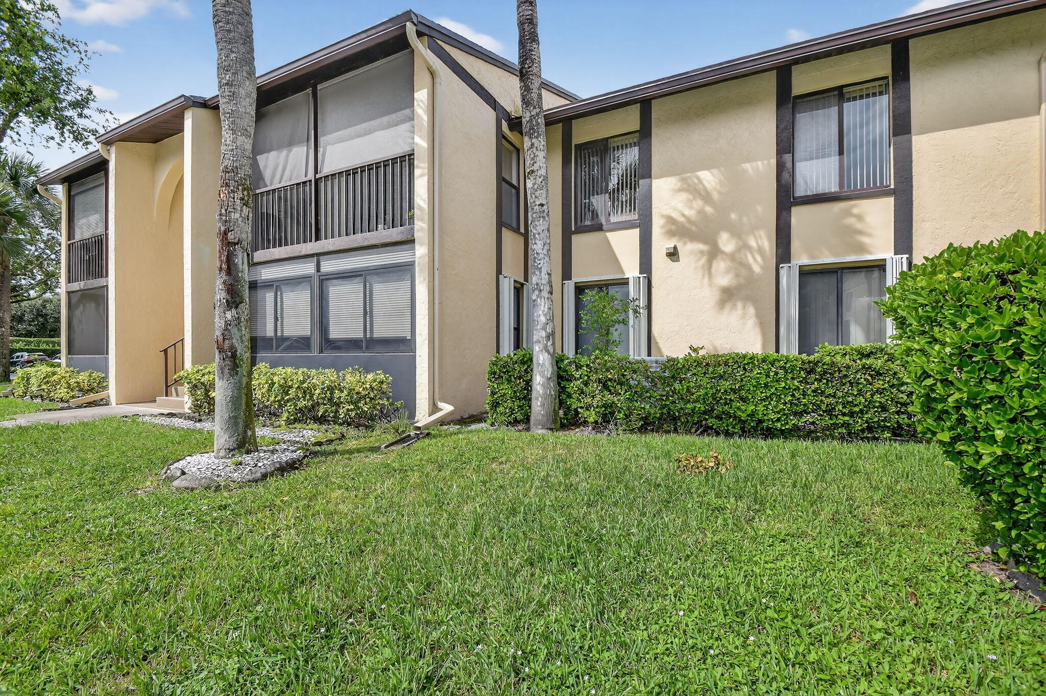 Properties 815 Sky Pine Way B1