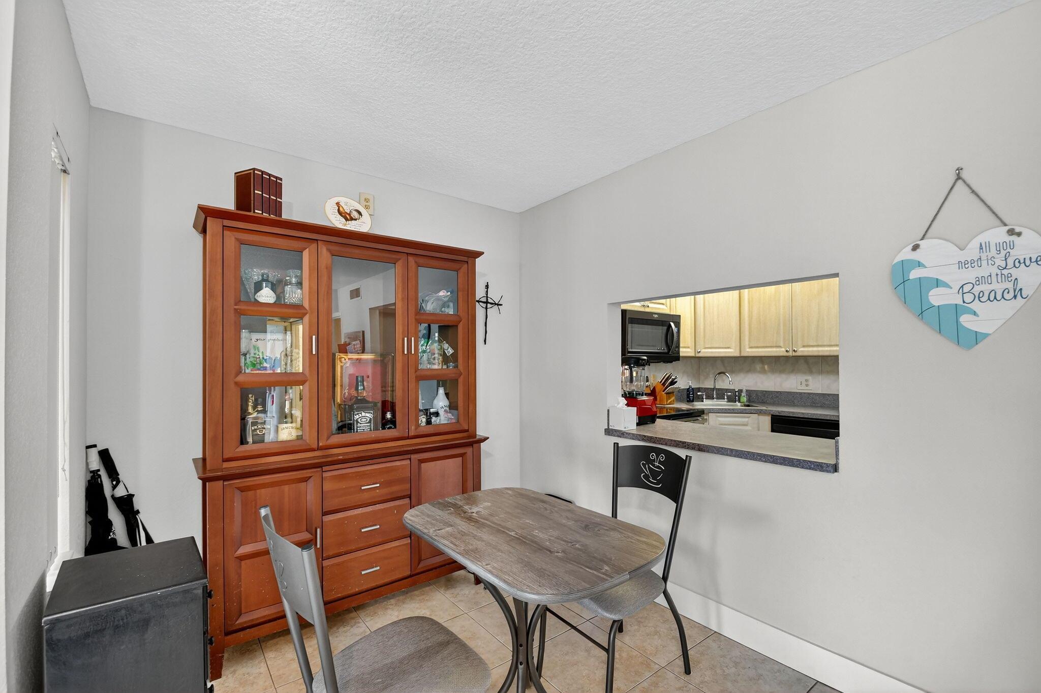 PINE RIDGE NORTH VILLAGE - Residential