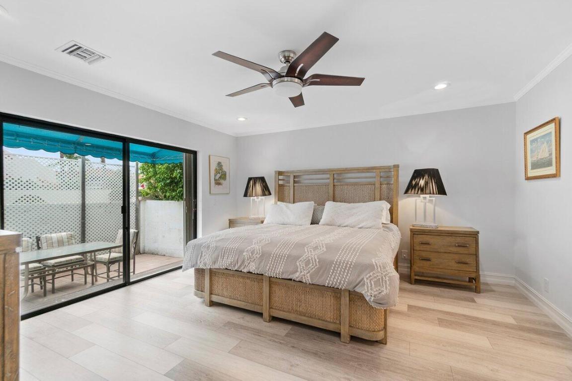 PELICAN HARBOR PH 4-A - Residential Lease