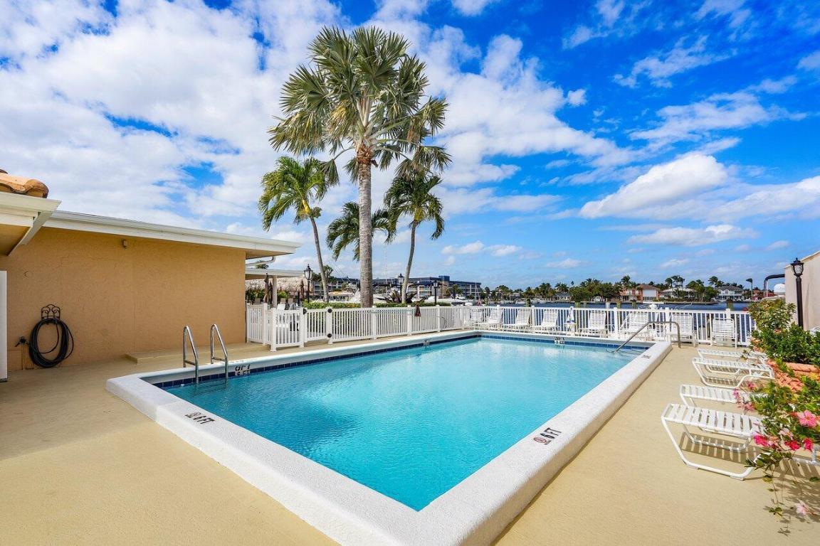 PELICAN HARBOR PH 4-A - Residential Lease