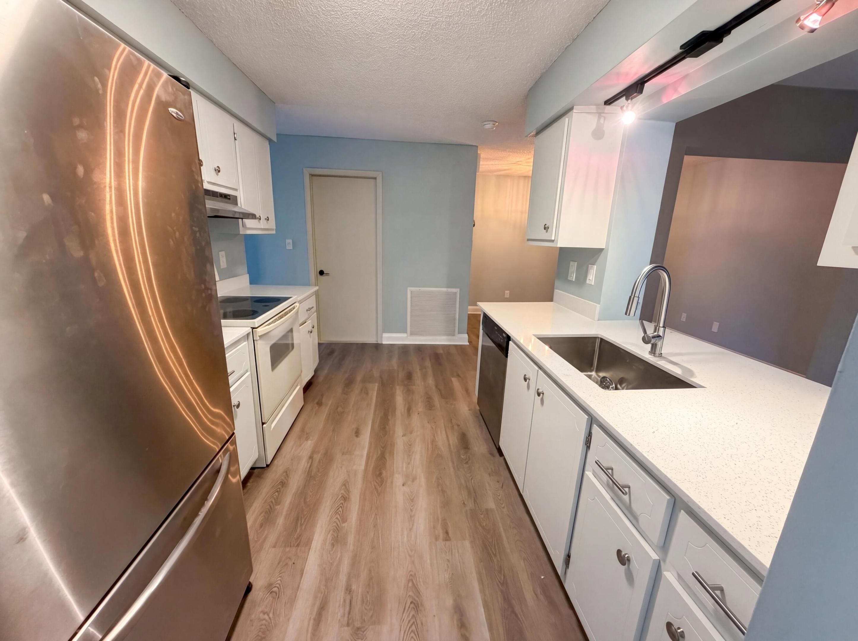 WESTWOOD COMMUNITY 5 78-39 B - Residential