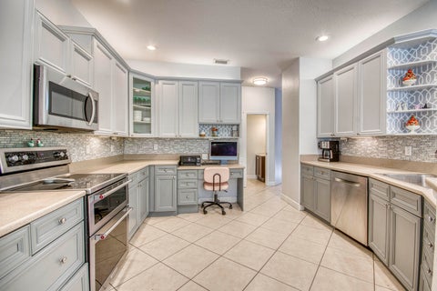 Tiny photo for 15895 92nd Court N, The Acreage, FL 33412 (MLS # B26090471)