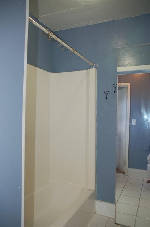 Lauderdale Gardens 8-28 B - Residential