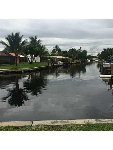 BOULEVARD PARK ISLES - Residential