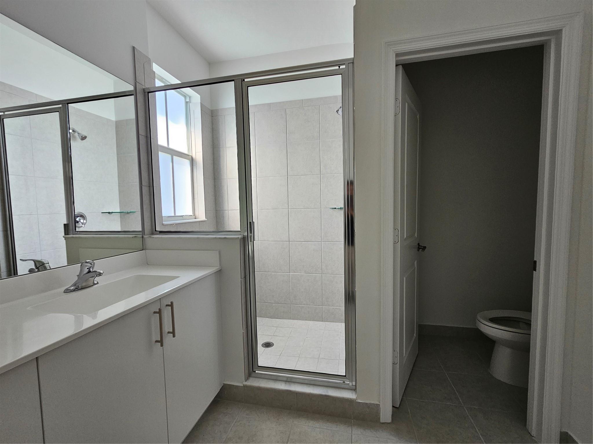 Wyndham Lakes Plaza 163-2 - Residential