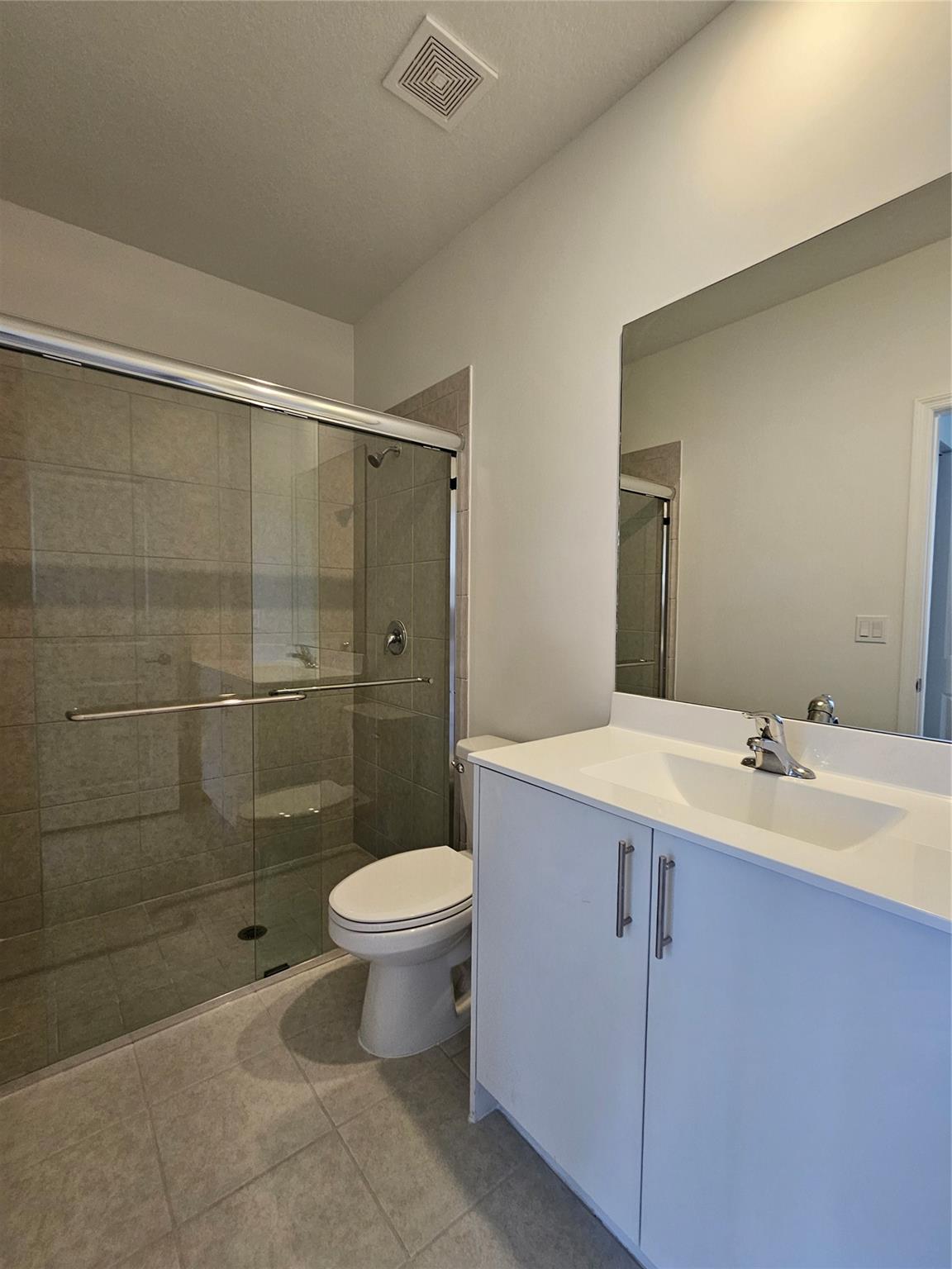 Wyndham Lakes Plaza 163-2 - Residential