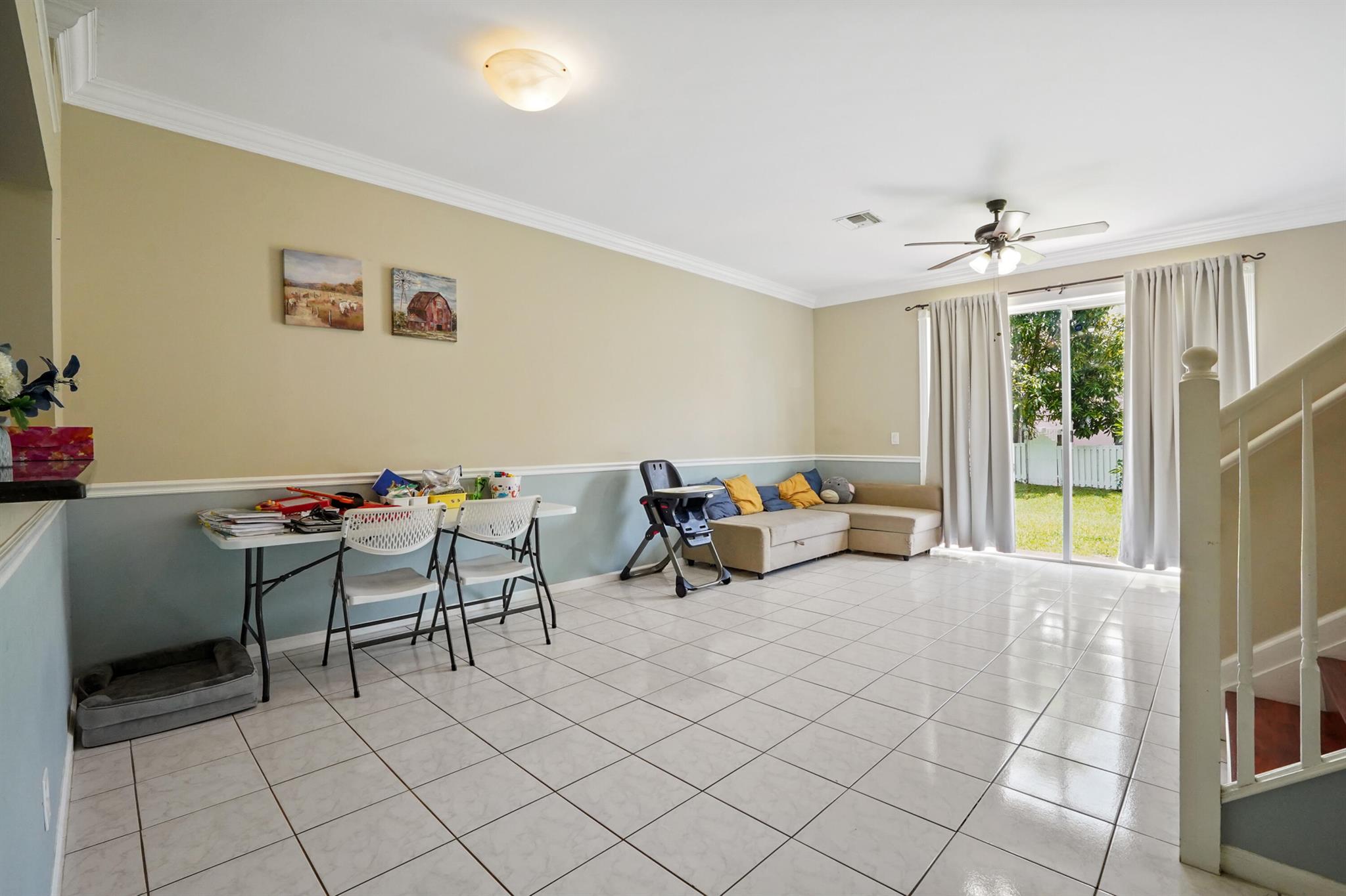 CHARTER CLUB - Residential