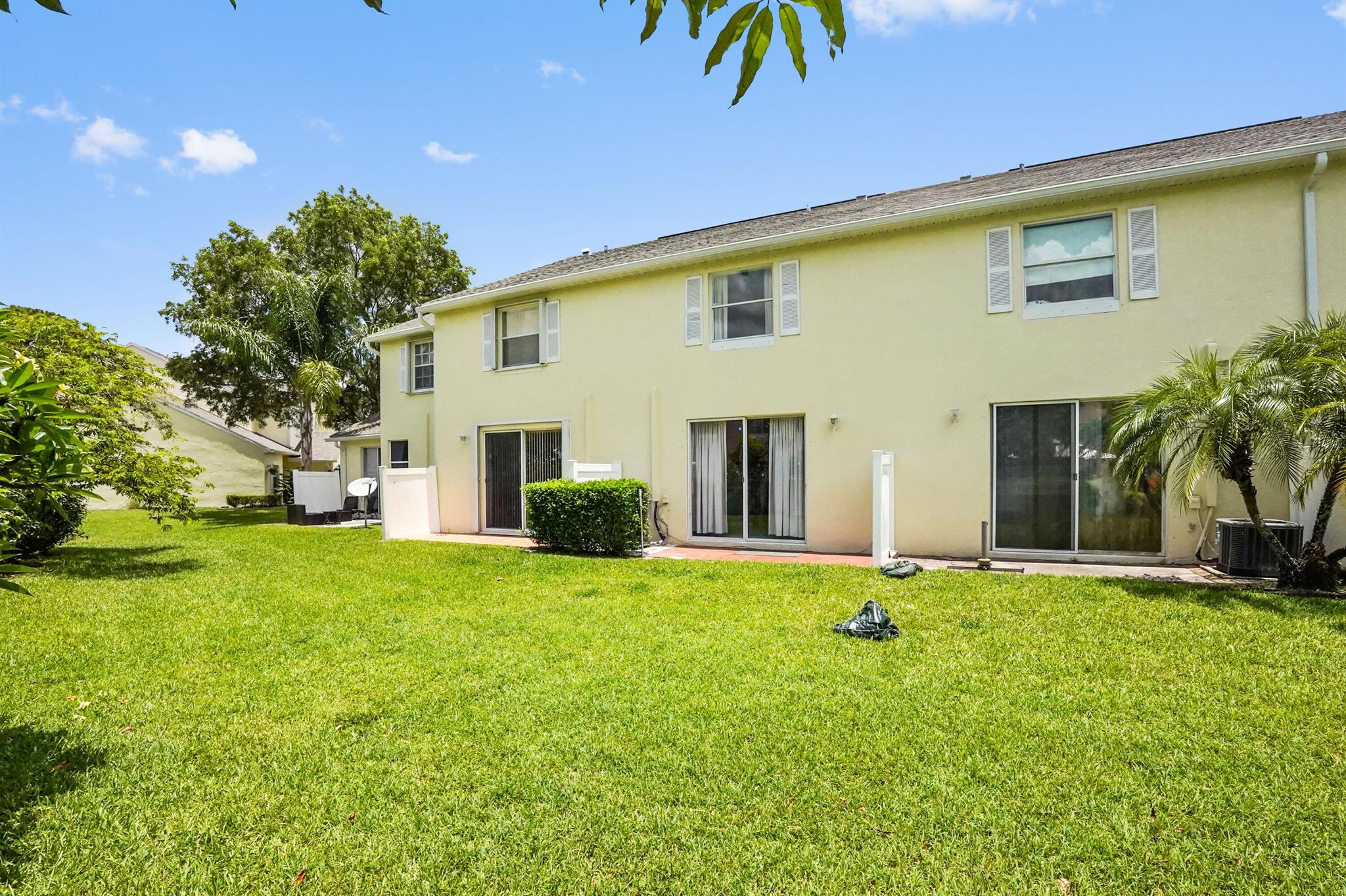 CHARTER CLUB - Residential