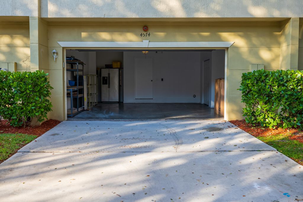 Photo of 4574 Danson Way, Delray Beach, FL 33445 (MLS # B26024838)