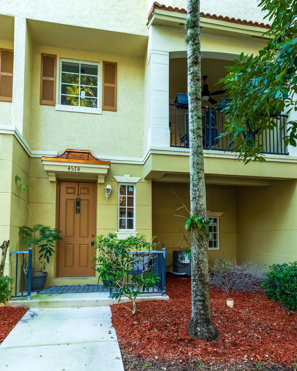 Photo of 4574 Danson Way, Delray Beach, FL 33445 (MLS # B26024838)