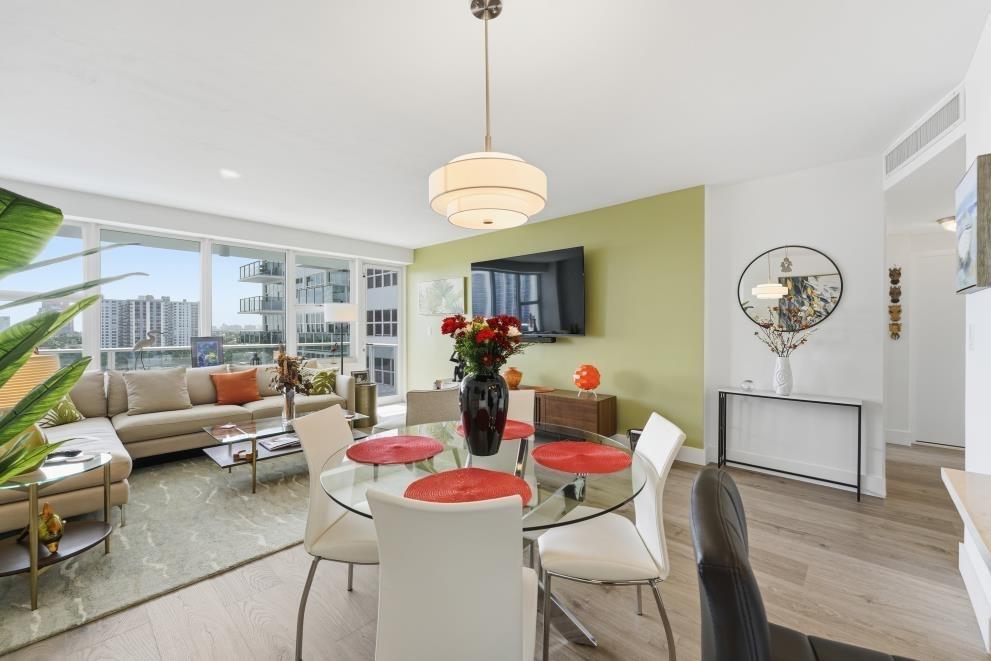 Coral Ridge Towers South - Residential