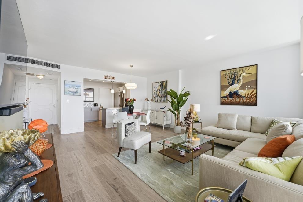 Coral Ridge Towers South - Residential