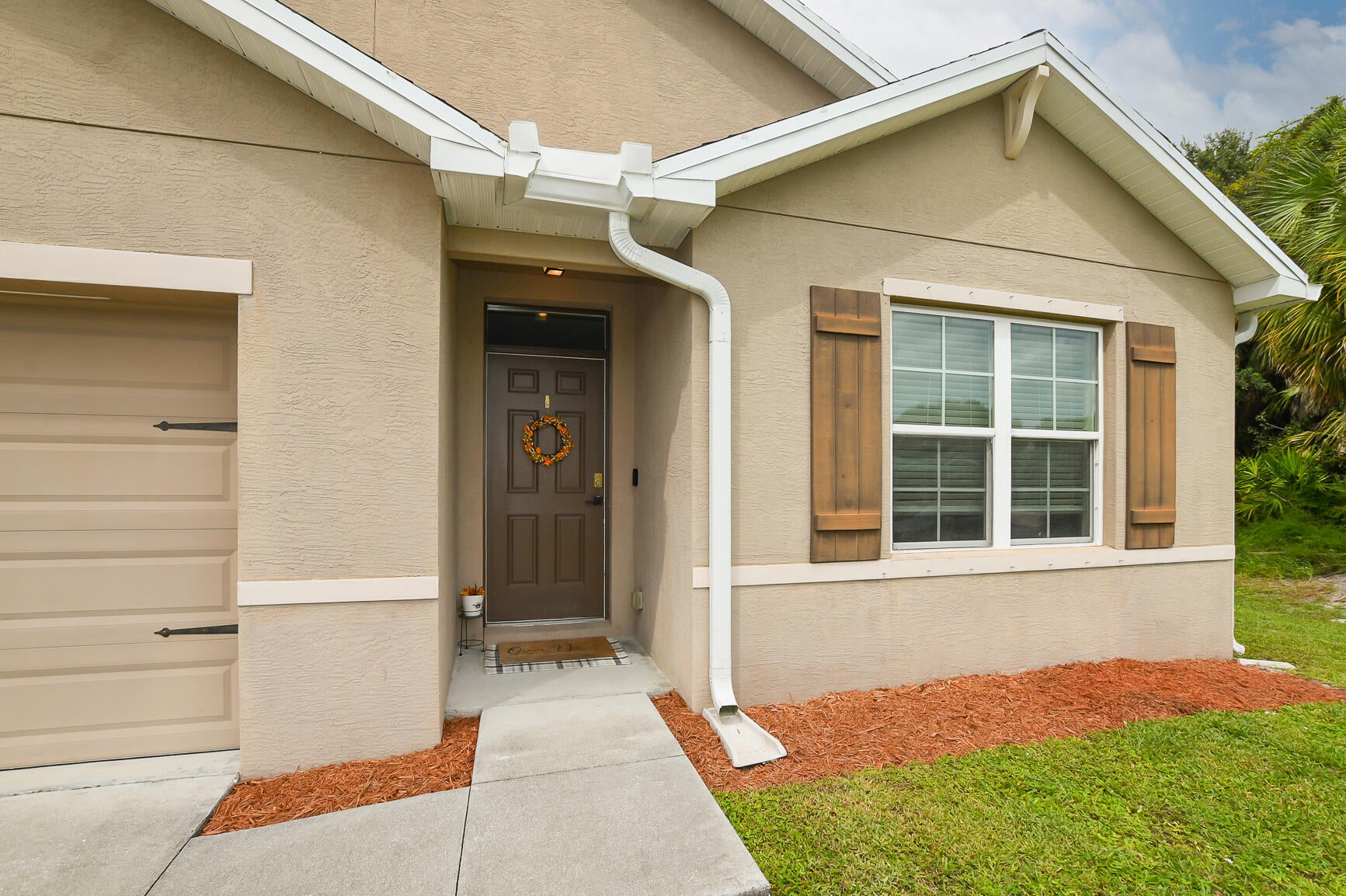 613 SW POST Terrace
