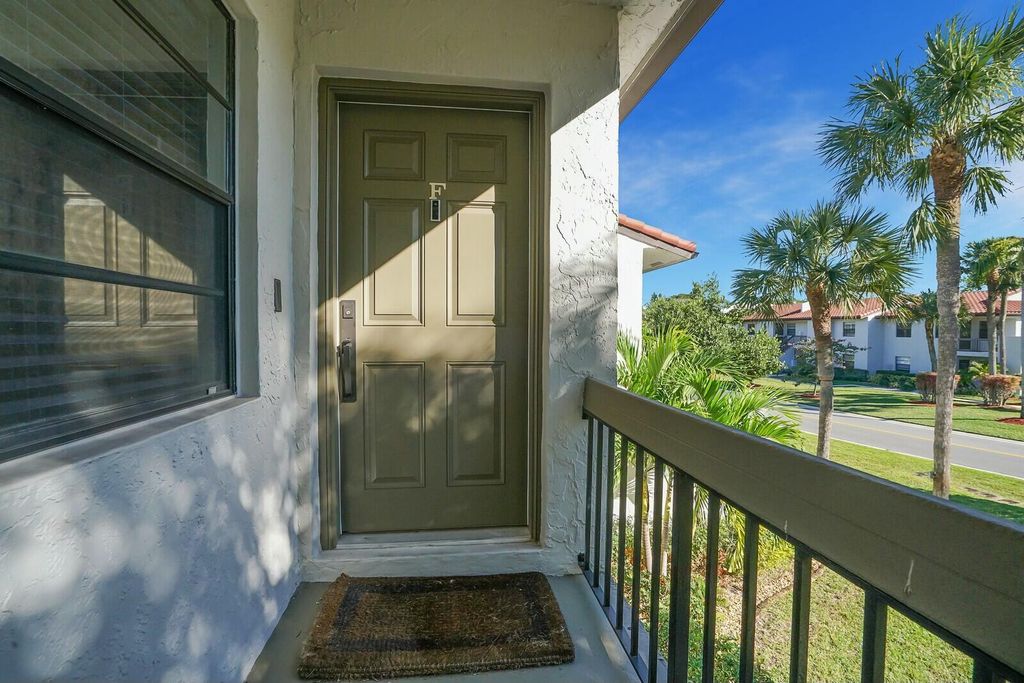 Photo of 21559 Cypress Hammock Drive #44f, Boca Raton, FL 33428 (MLS # R11051633)