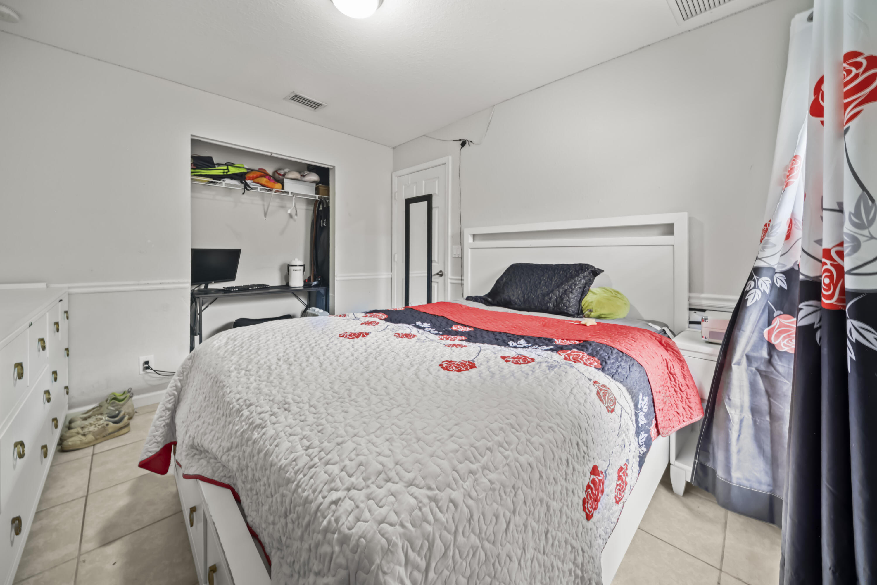 PORT ST LUCIE SECTION 19 - Residential