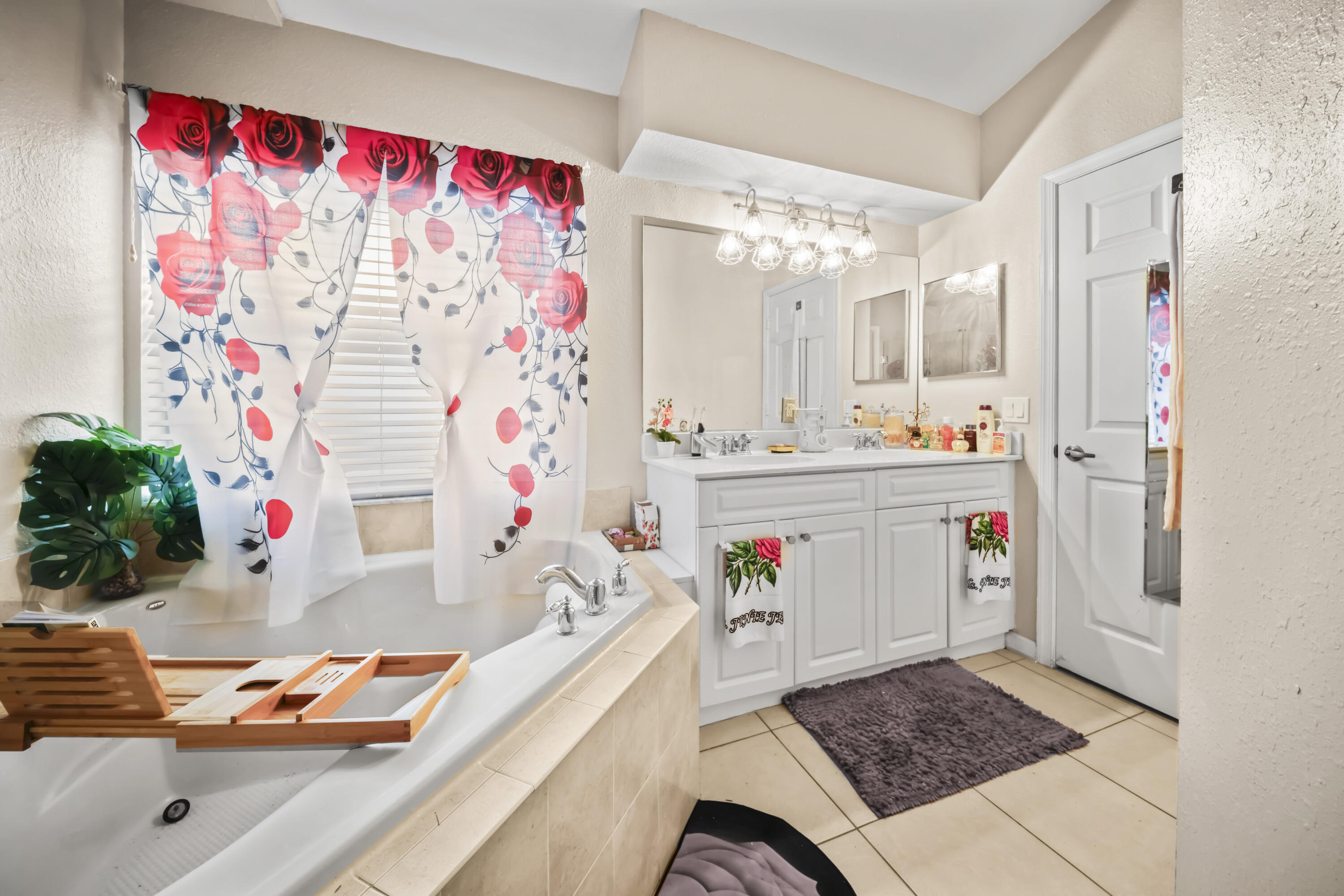 PORT ST LUCIE SECTION 19 - Residential