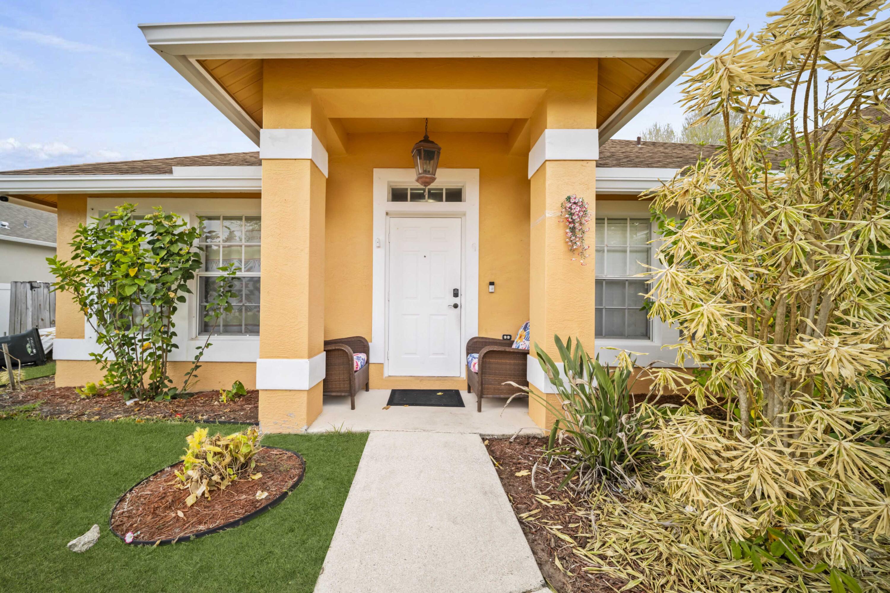 3842 SW Ruark Street