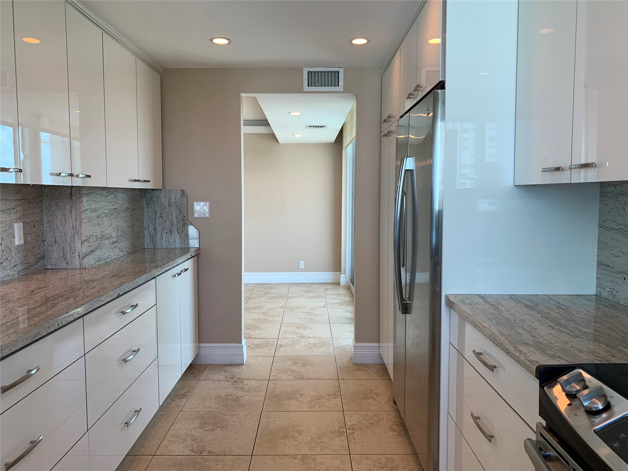 1360 S Ocean Blvd 1205