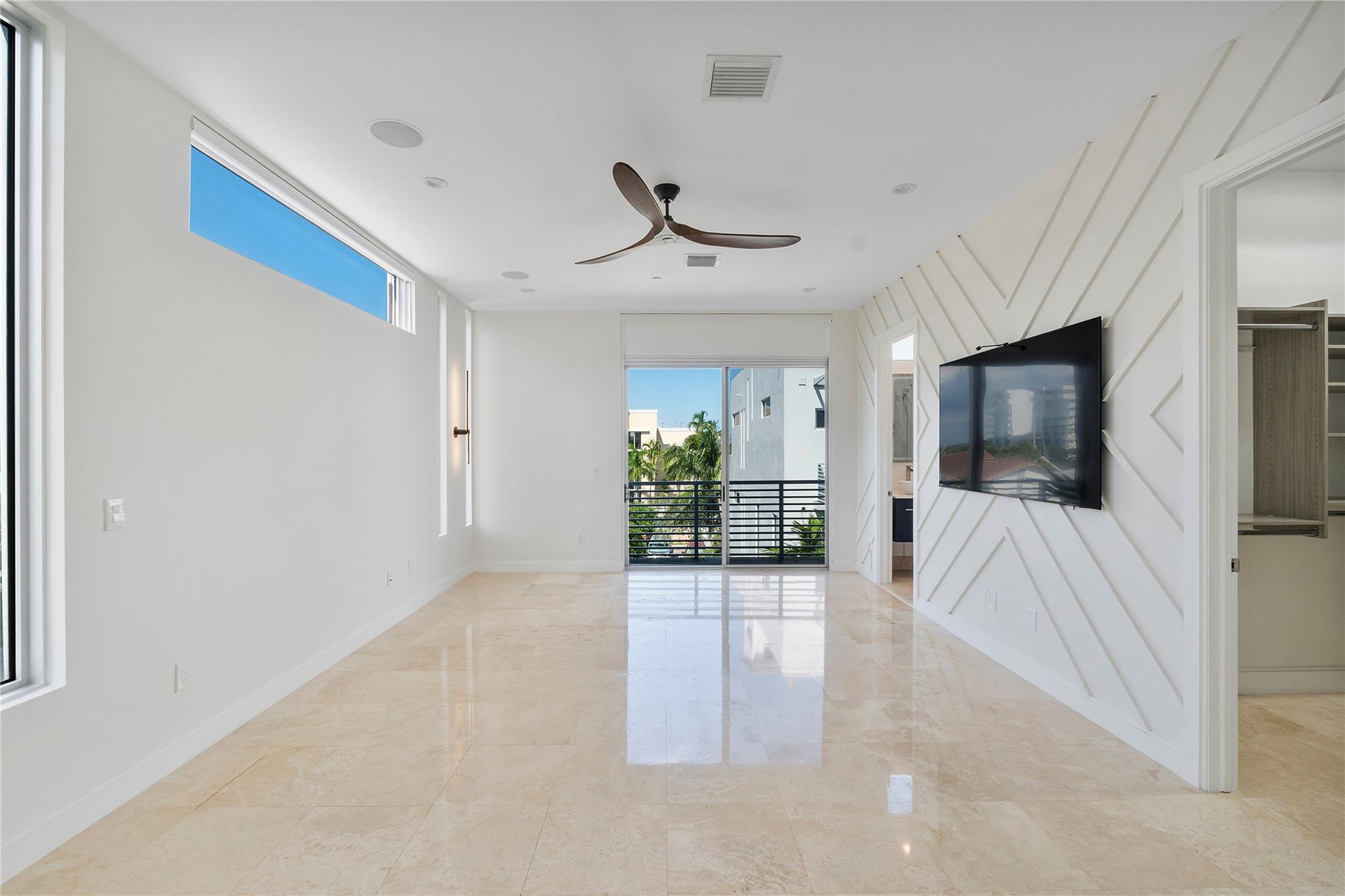 Palm Cove Lofts - Residential Lease