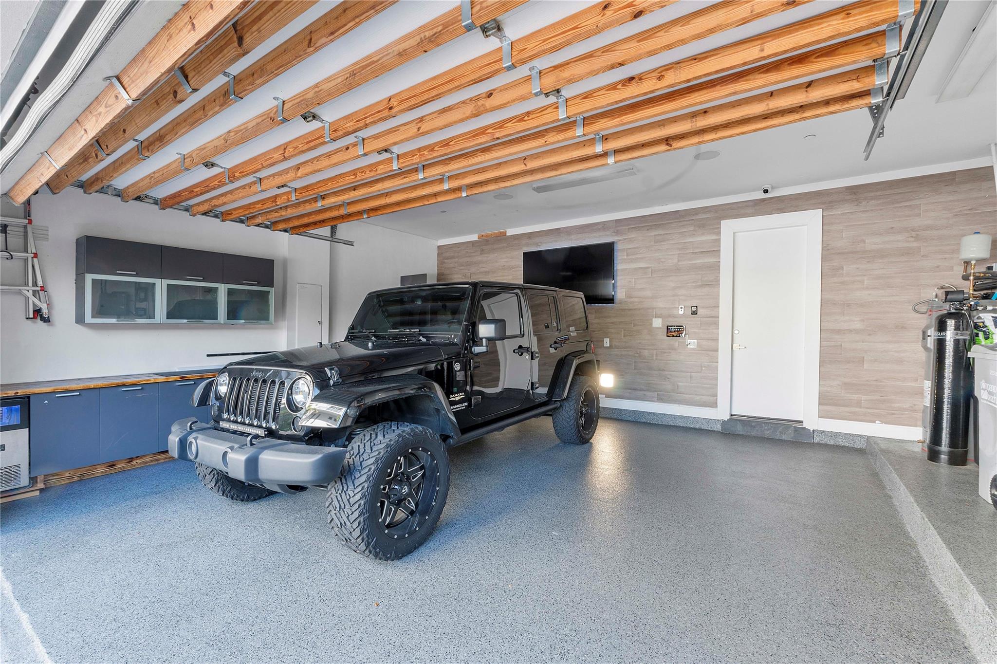 Palm Cove Lofts - Residential Lease
