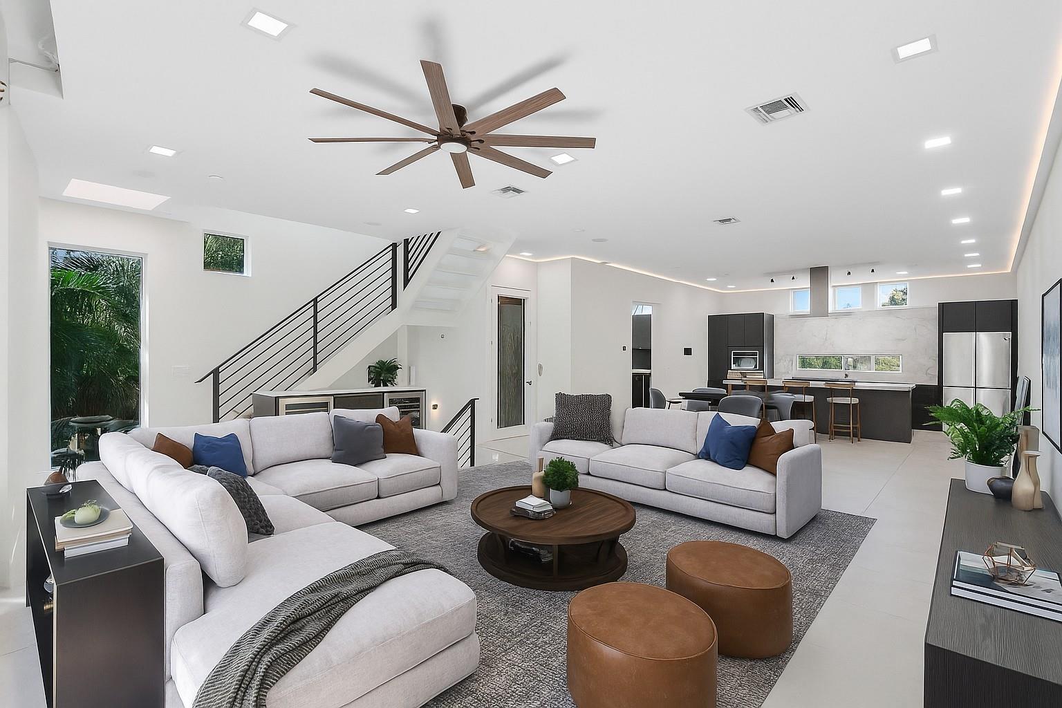 Palm Cove Lofts - Residential Lease