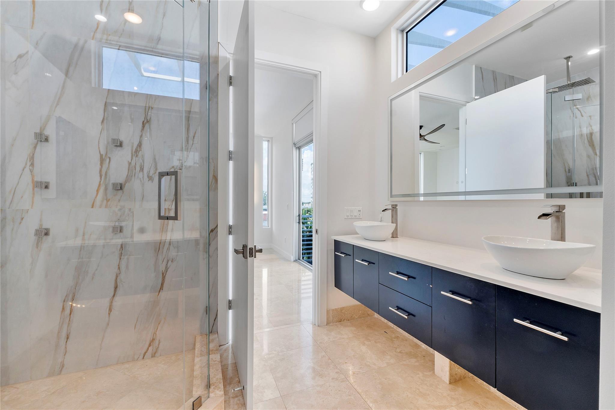 Palm Cove Lofts - Residential Lease