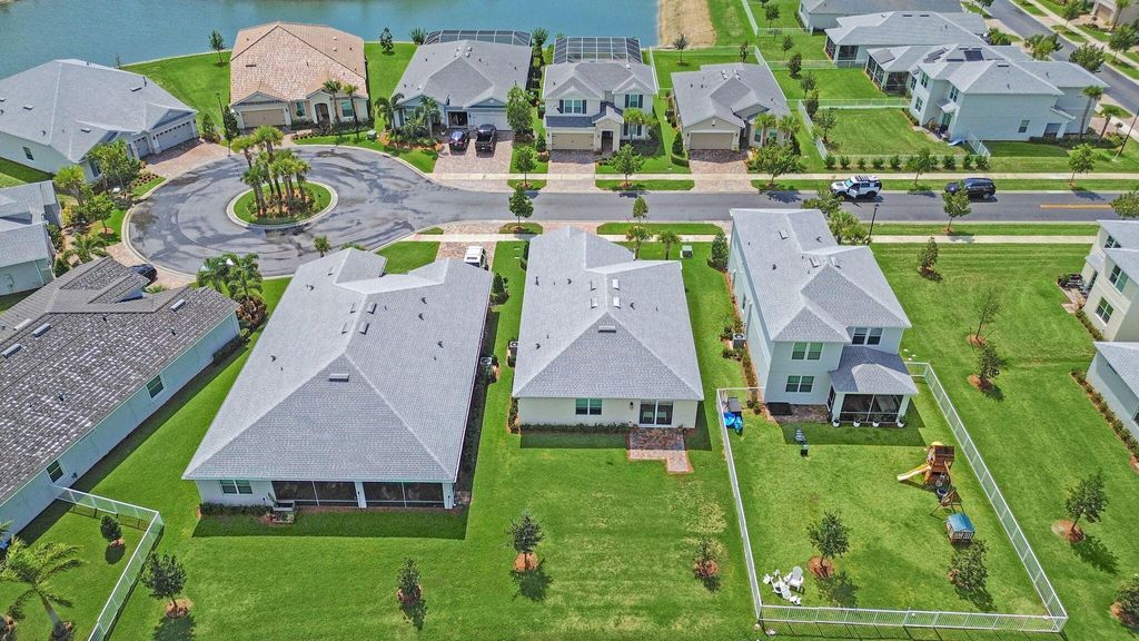 Photo of 12545 SW Gray Fox Lane, Port Saint Lucie, FL 34987 (MLS # R10994702)
