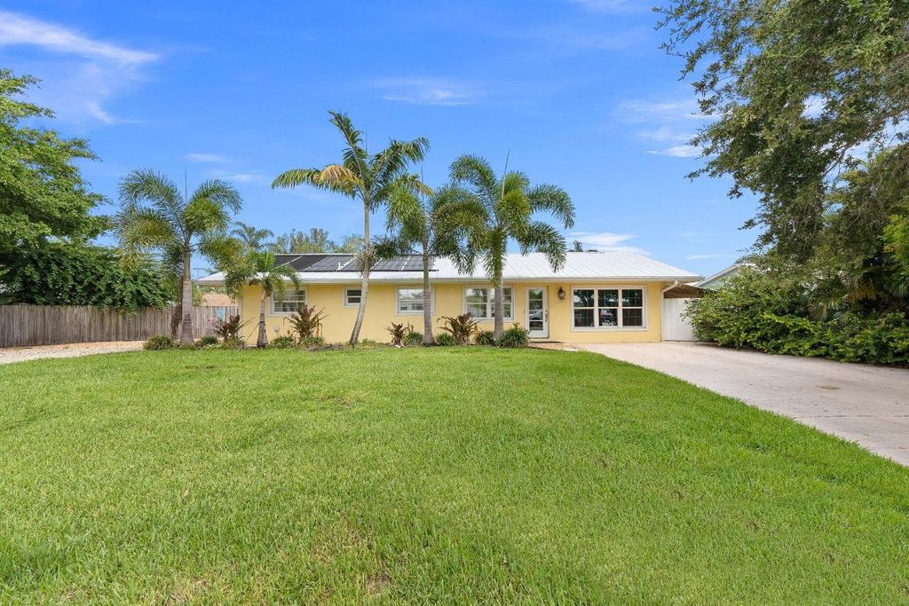Photo of 1749 SW Coxswain Place, Palm City, FL 34990 (MLS # R11002739)