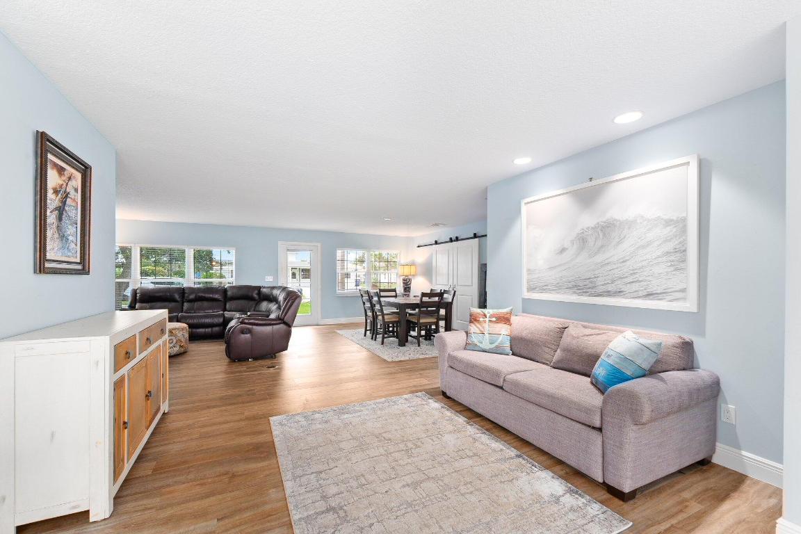 SEAGATE HARBOR - Residential