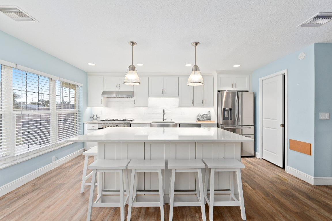 SEAGATE HARBOR - Residential