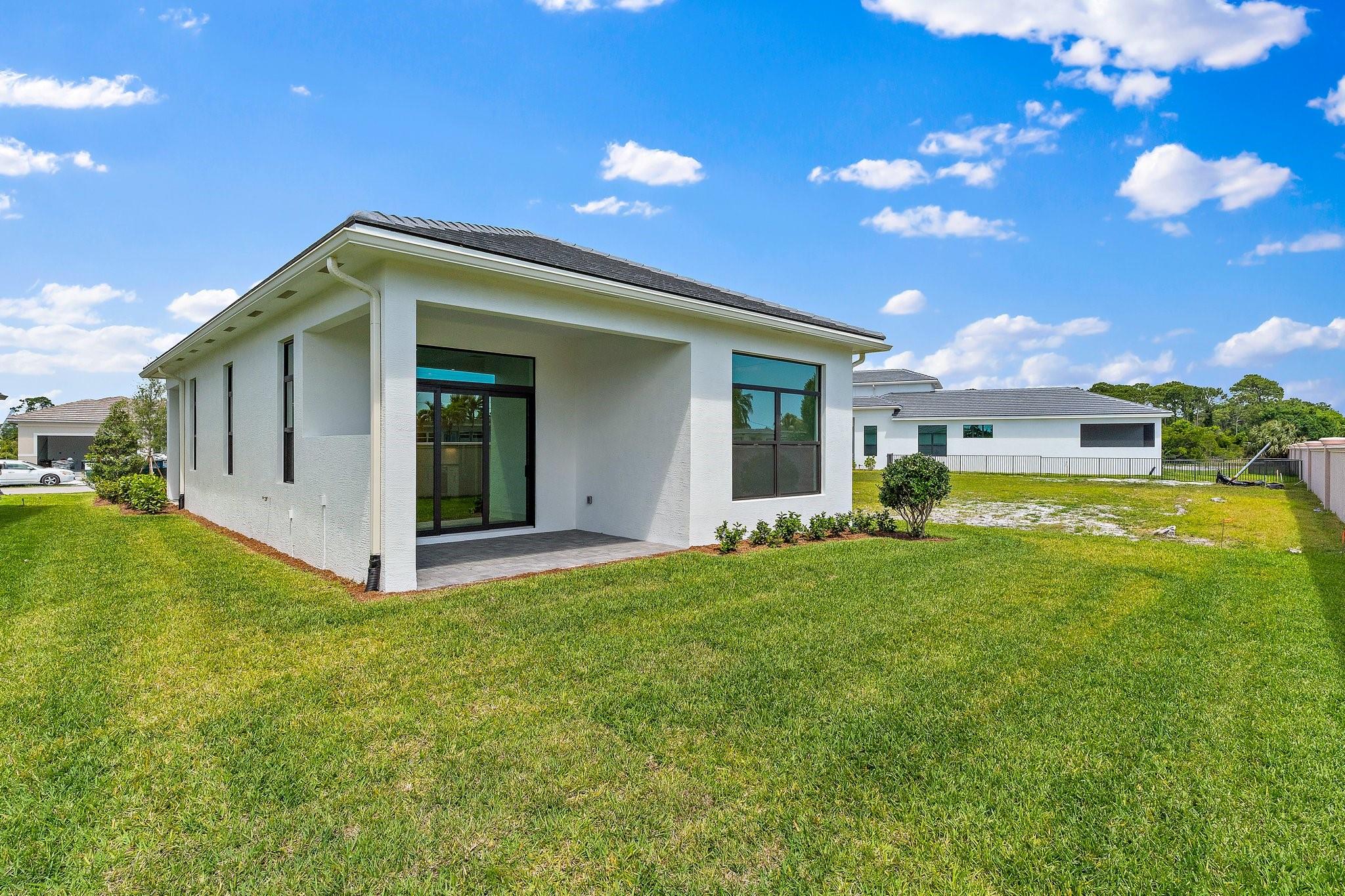 KH RIVELLA LLC - Residential