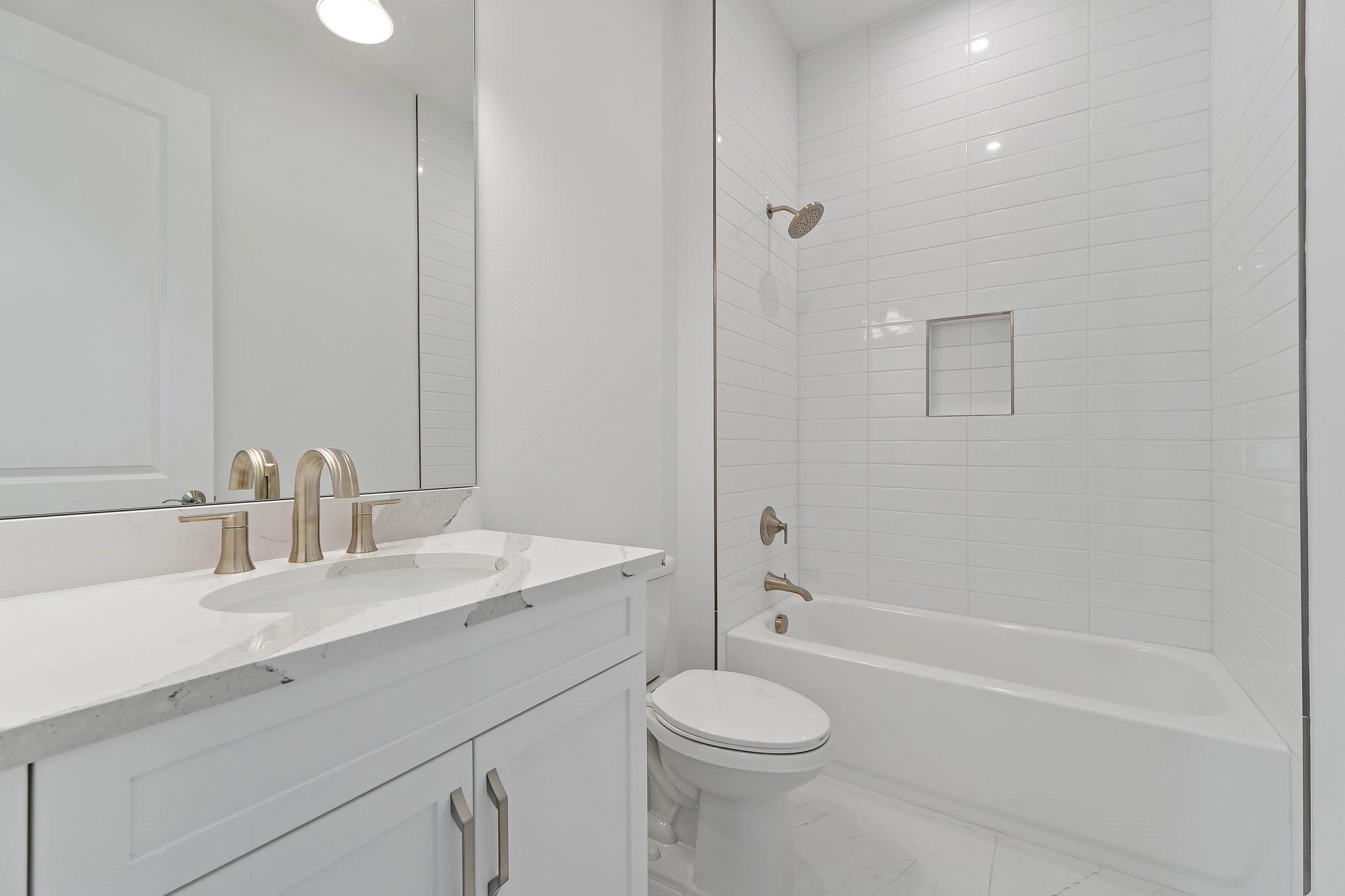 KH RIVELLA LLC - Residential