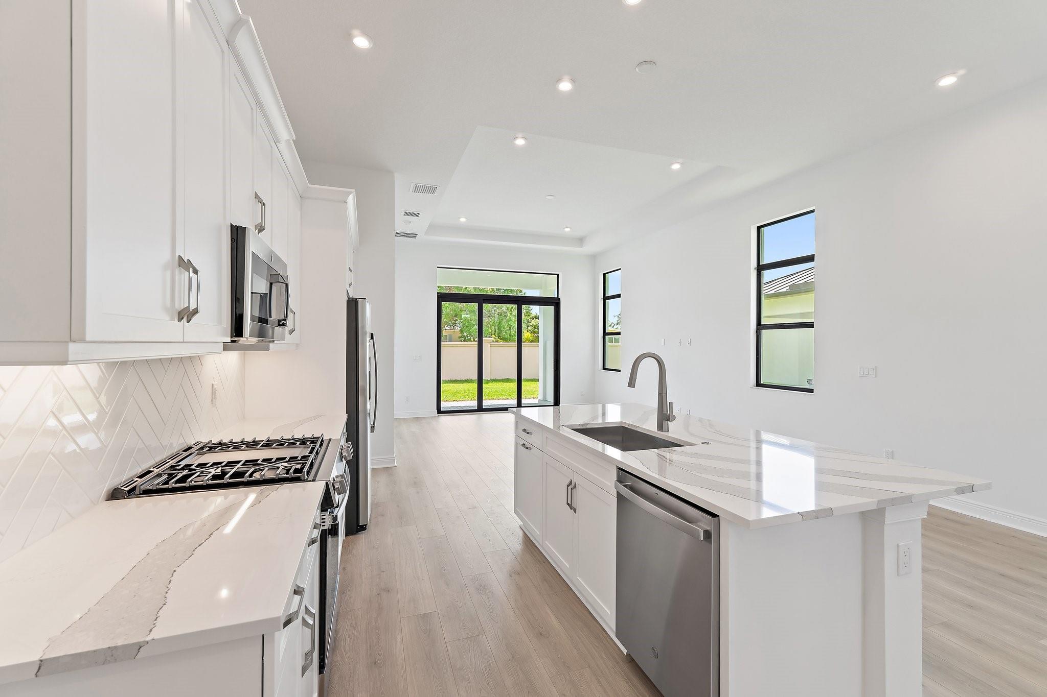 KH RIVELLA LLC - Residential