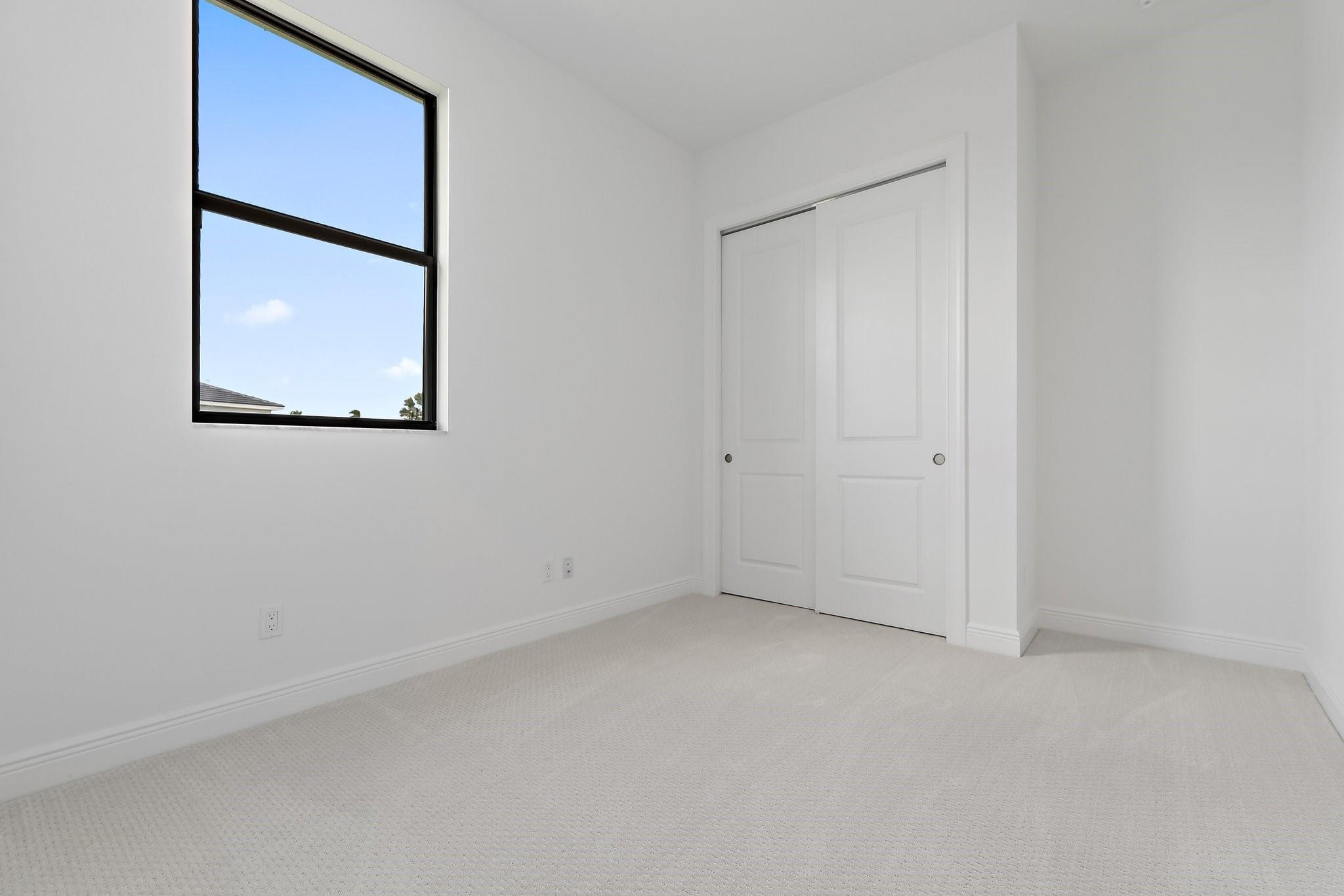 KH RIVELLA LLC - Residential